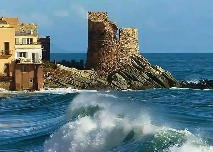 Casa Lunga A Erbalunga- A Deux Pas De La *